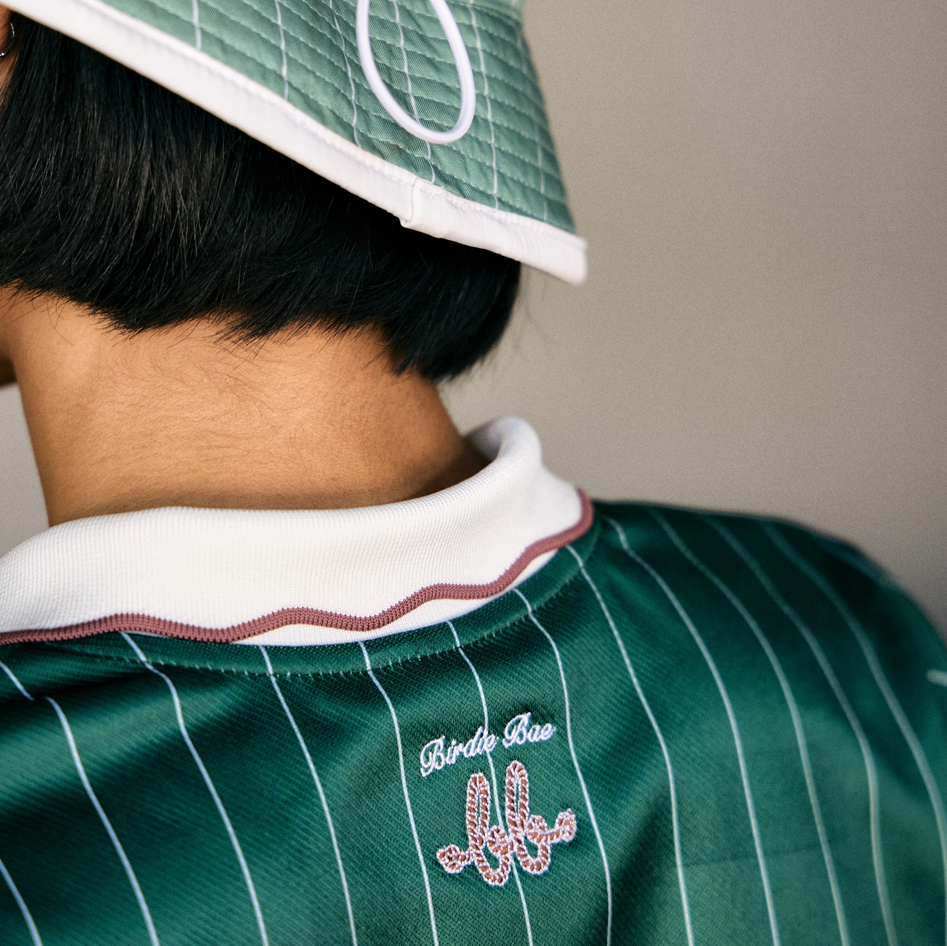 COURT Women Scallop Polo (Green Stripe)