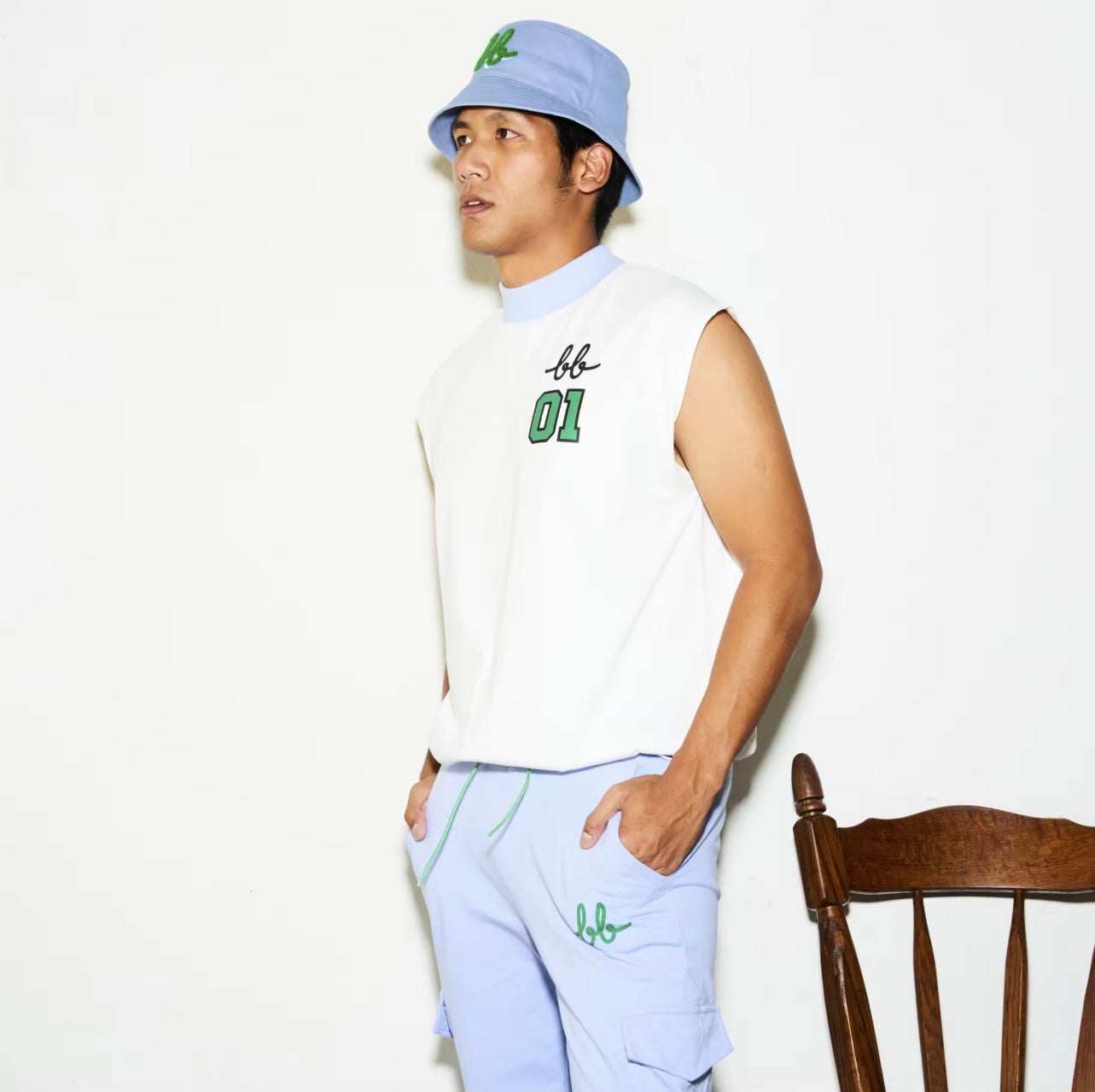 #color_white-blue