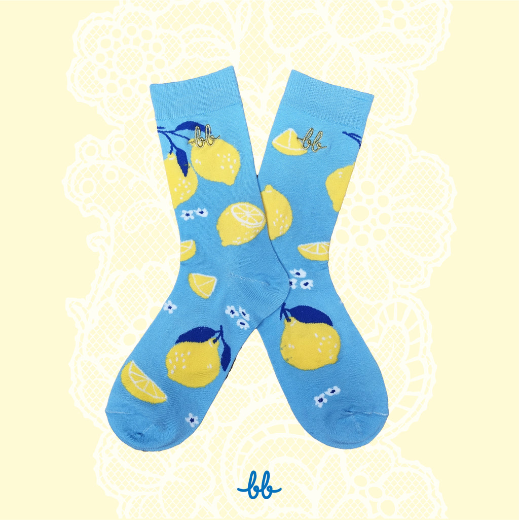 Women Crew Socks in LEMON Blue (1 pair) / ถุงเท้า ระดับครึ่งขา ลายเลมอน สีฟ้า (1คู่)
