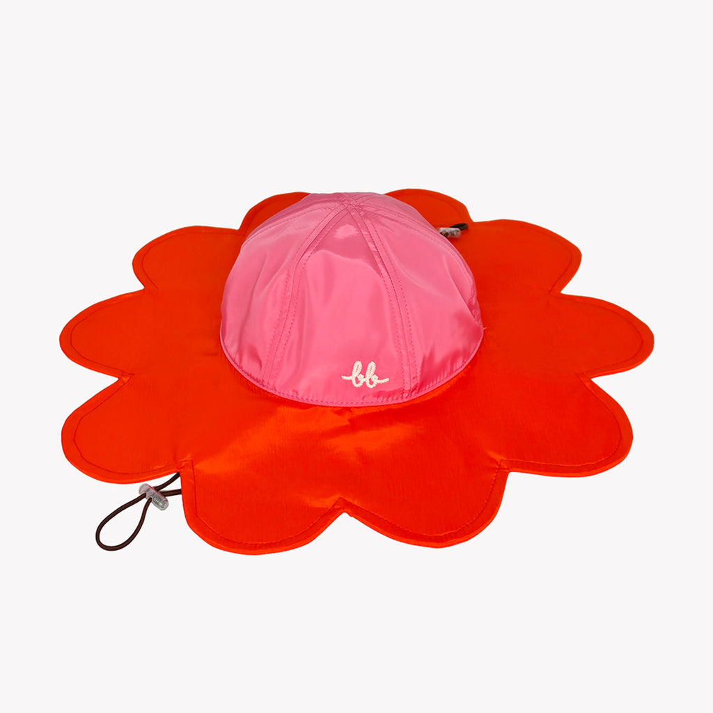 DAISY Scallop Hat - Rosie Red