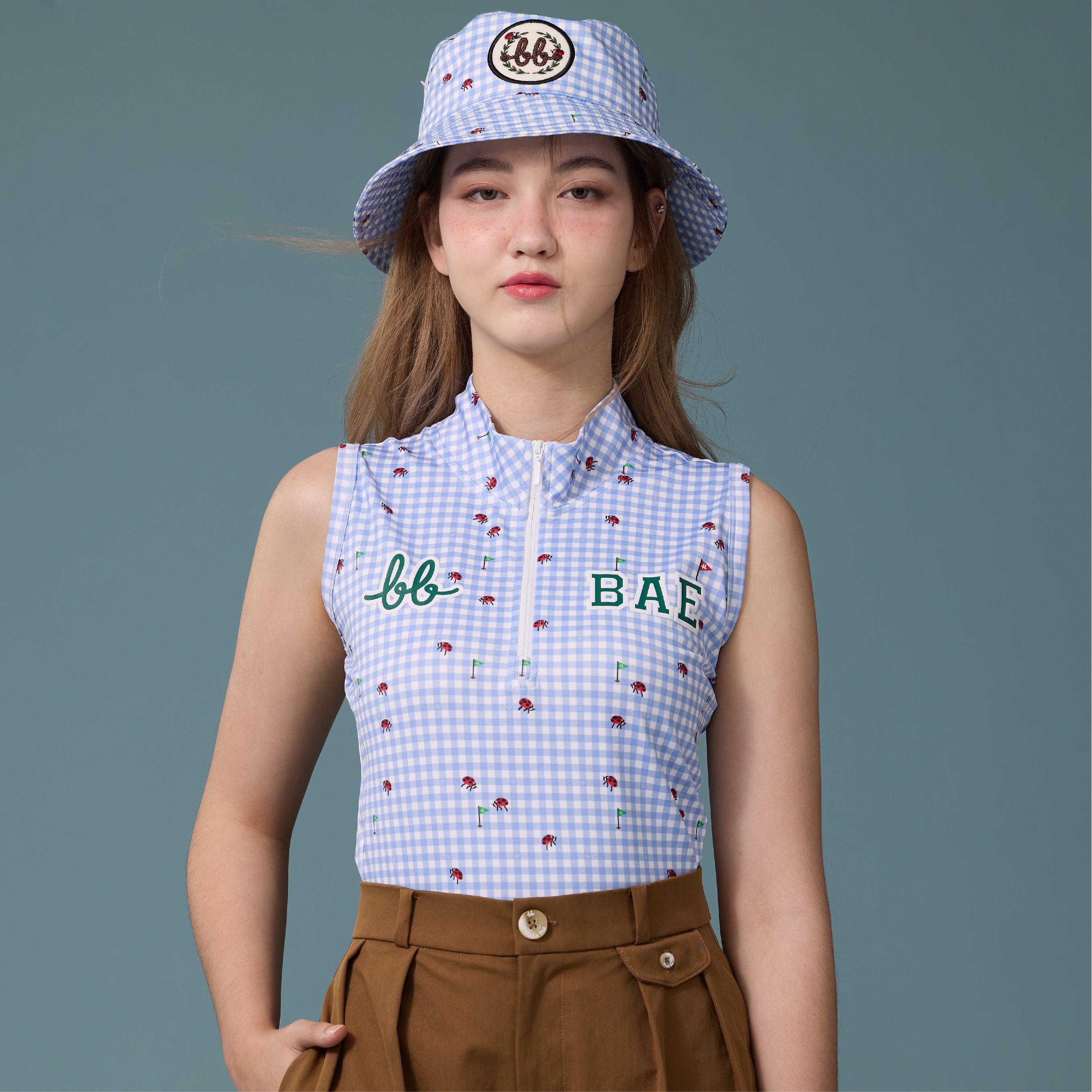 Women Sleeveless Sports Top with zip - Powder Blue